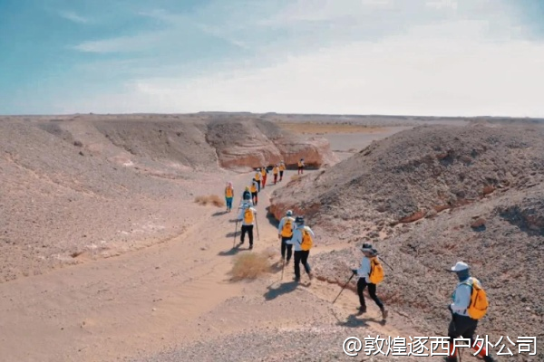 敦煌徒步能不能看到星空银河？几月份看星星最好？
